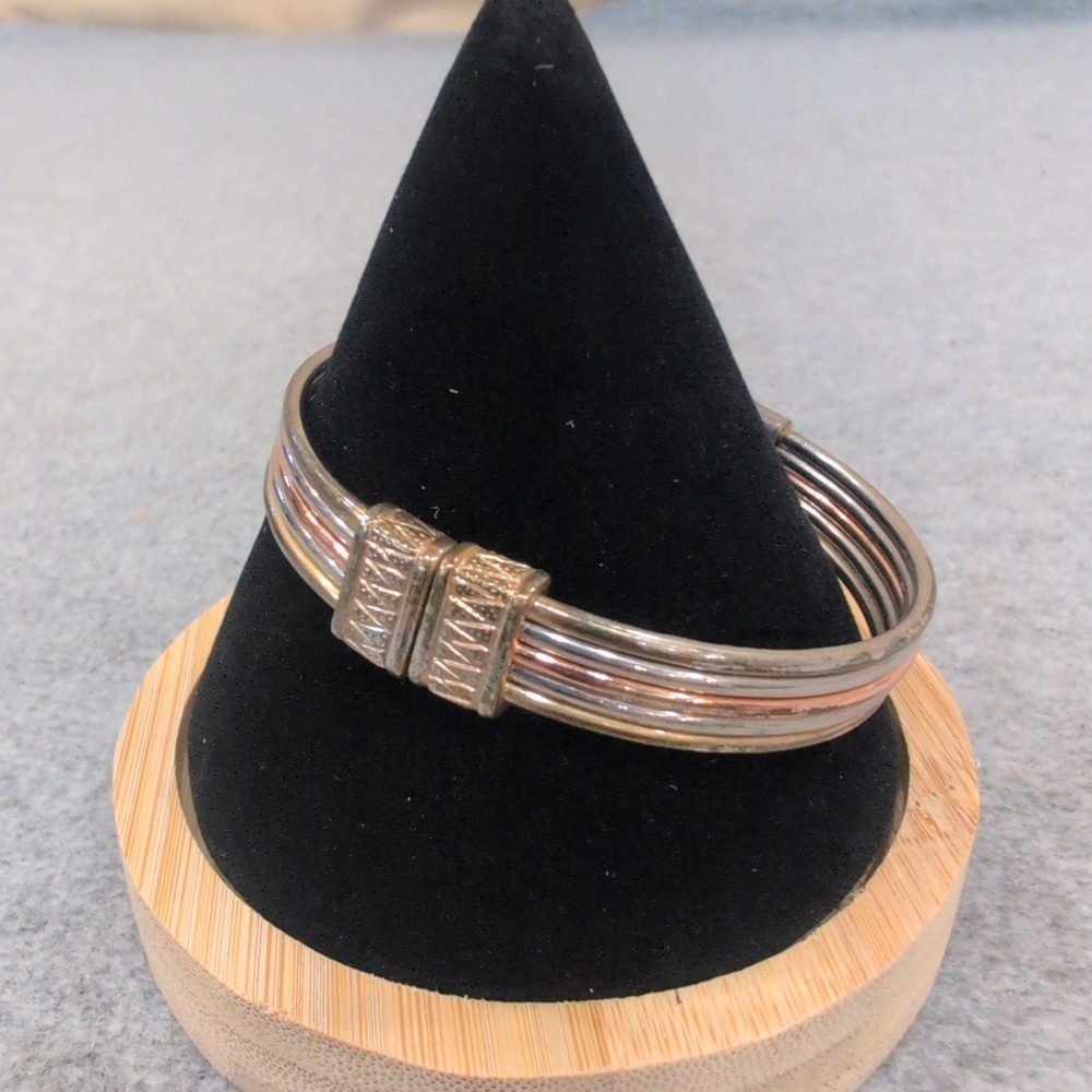 Multicolor Metal Tone Cuff Bangle Bracelet Clasp‎ Closure Elegant Style